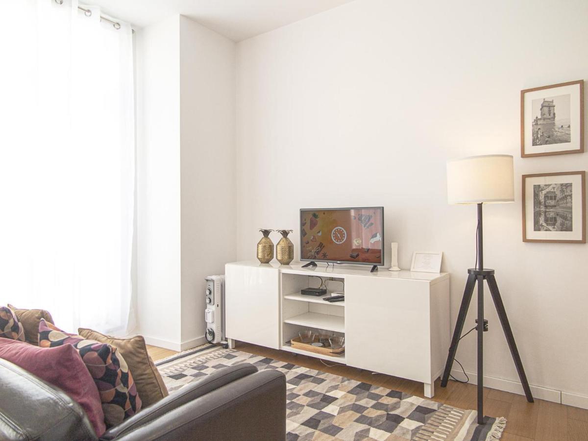 Baixa Chiado 2 Bedroom Duplex Apt With Ac Elevator Lisboa Exterior foto